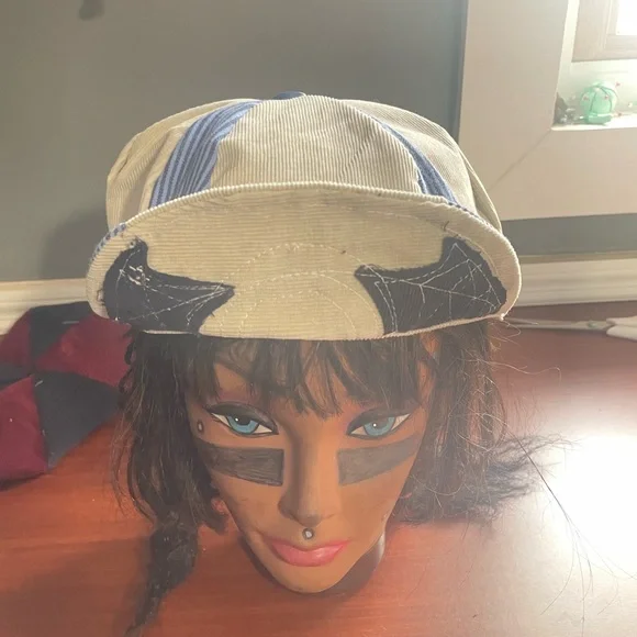 Custom hat - Picture 2 of 6